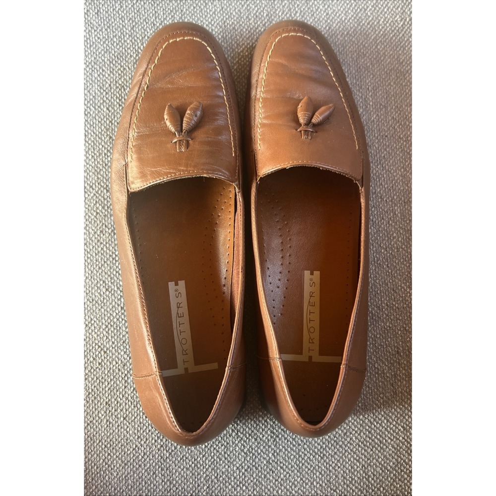 Trotters Brown Joyce Leather Loafers Tassel Slip‎ On Size 9 N - Picture 2 of 12